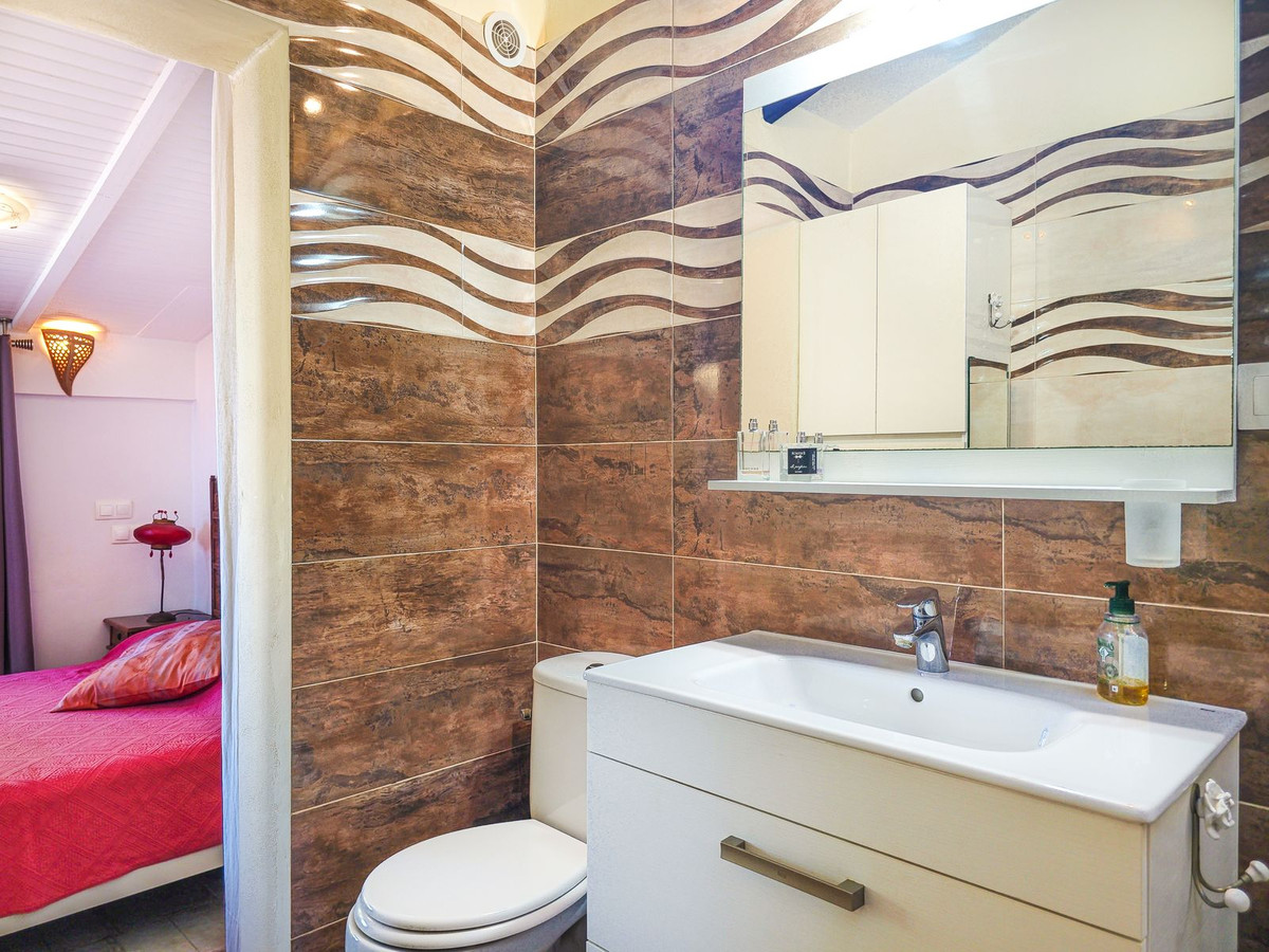 Property main view 33