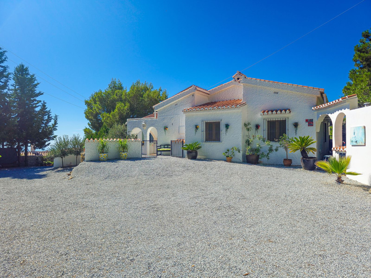 Property main view 44