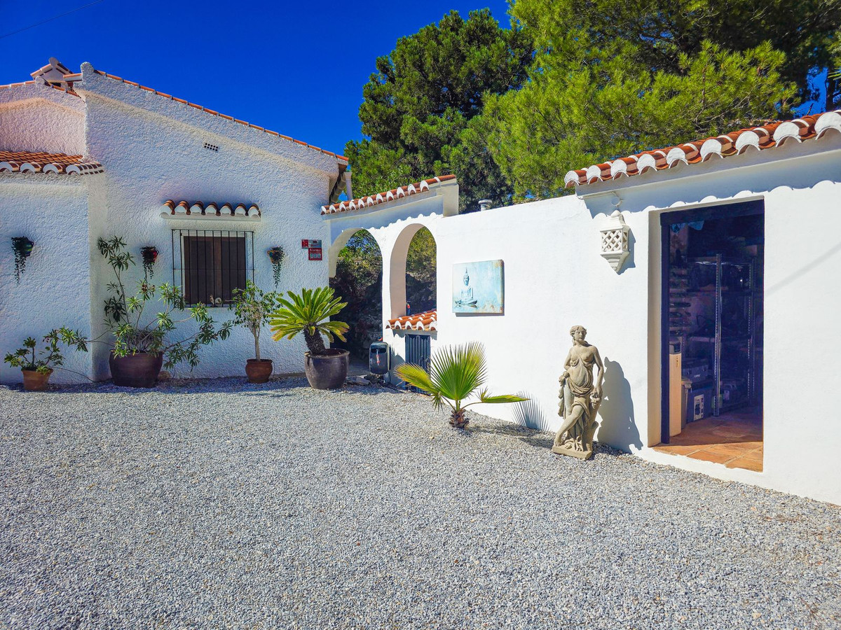 Property main view 48