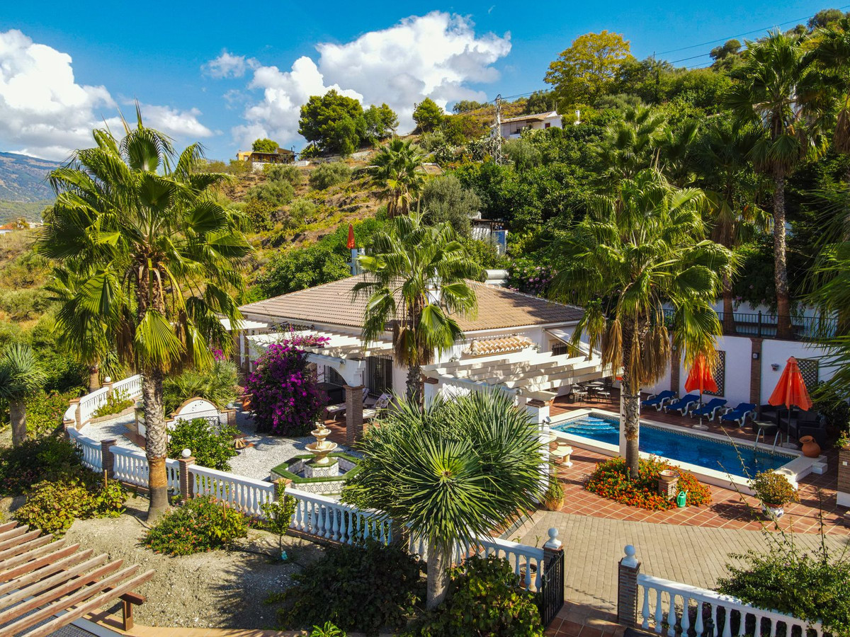 Huis te koop in Cómpeta | 7 slaapkamers H5523196