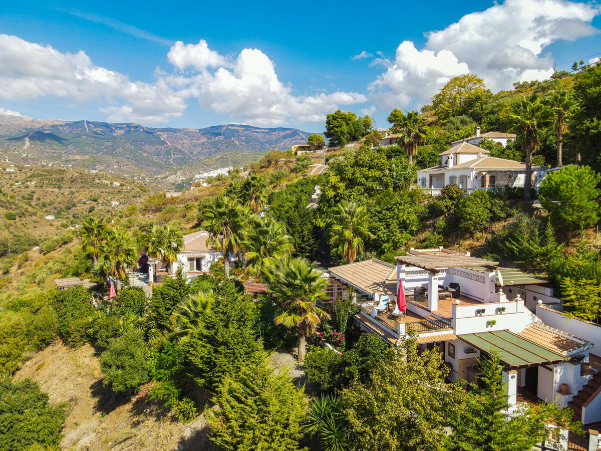 Huis te koop in Cómpeta | 7 slaapkamers H5523196