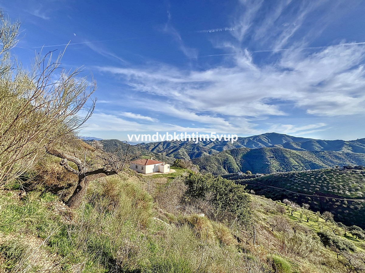 Finca - Cortijo te koop in Colmenar | 3 slaapkamers H4966798