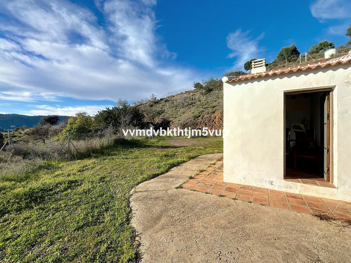 Finca - Cortijo te koop in Colmenar | 3 slaapkamers H4966798