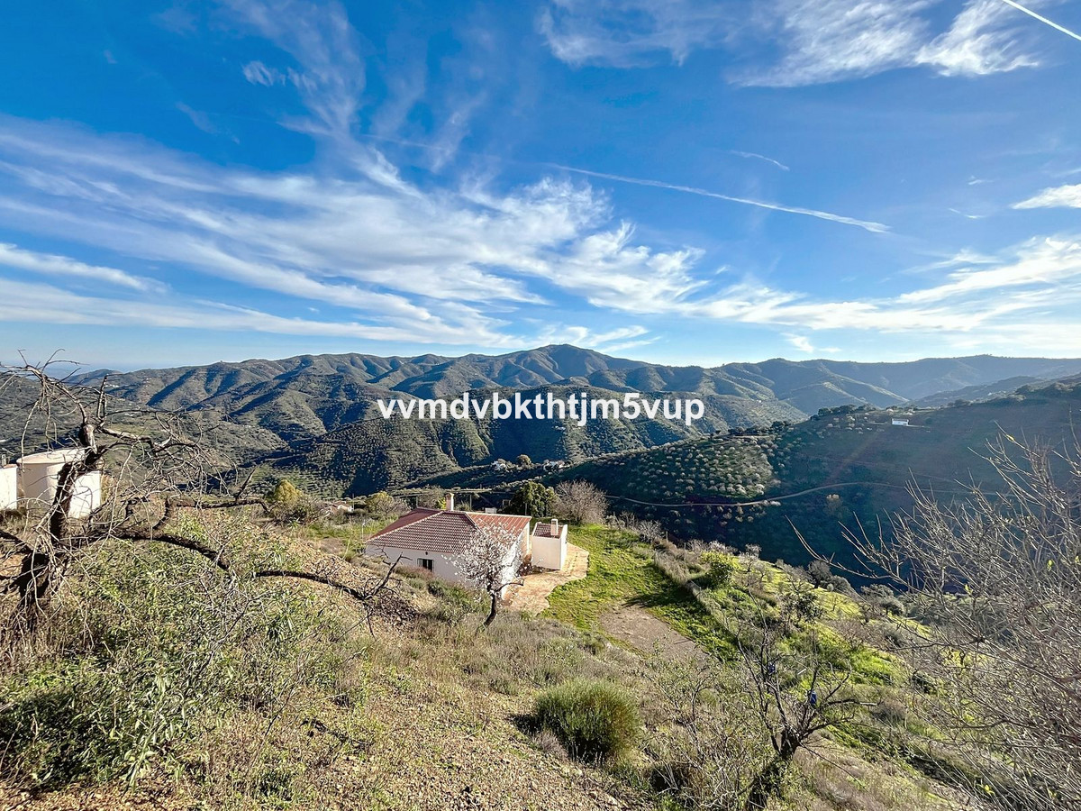 Finca - Cortijo te koop in Colmenar | 3 slaapkamers H4966798