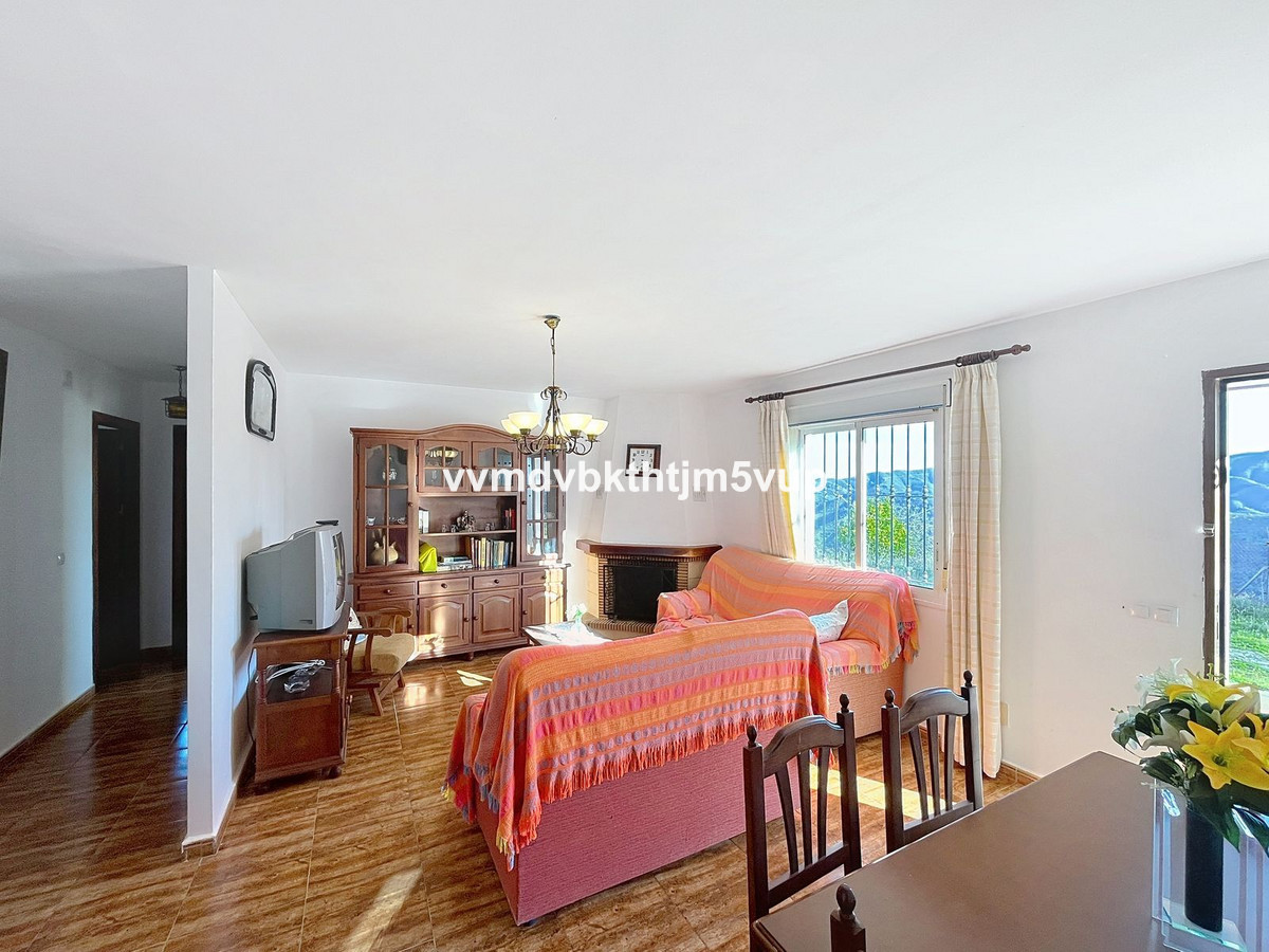 Finca - Cortijo te koop in Colmenar | 3 slaapkamers H4966798