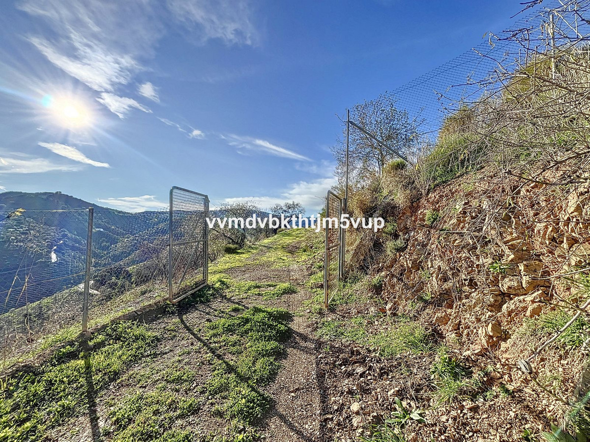Finca - Cortijo te koop in Colmenar | 3 slaapkamers H4966798