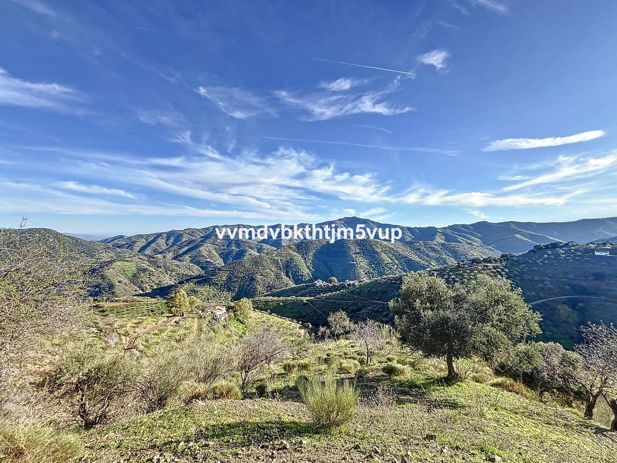 Finca - Cortijo te koop in Colmenar | 3 slaapkamers H4966798