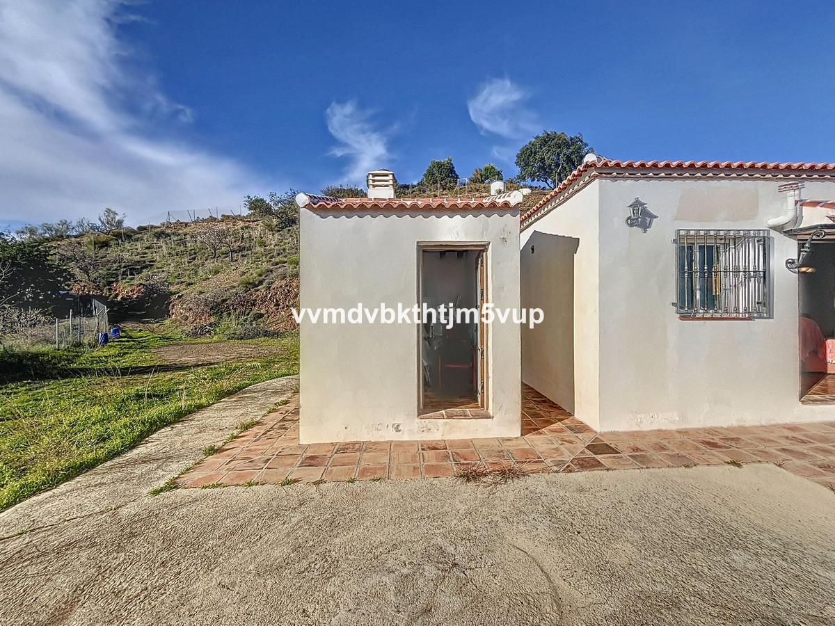 Finca - Cortijo te koop in Colmenar | 3 slaapkamers H4966798