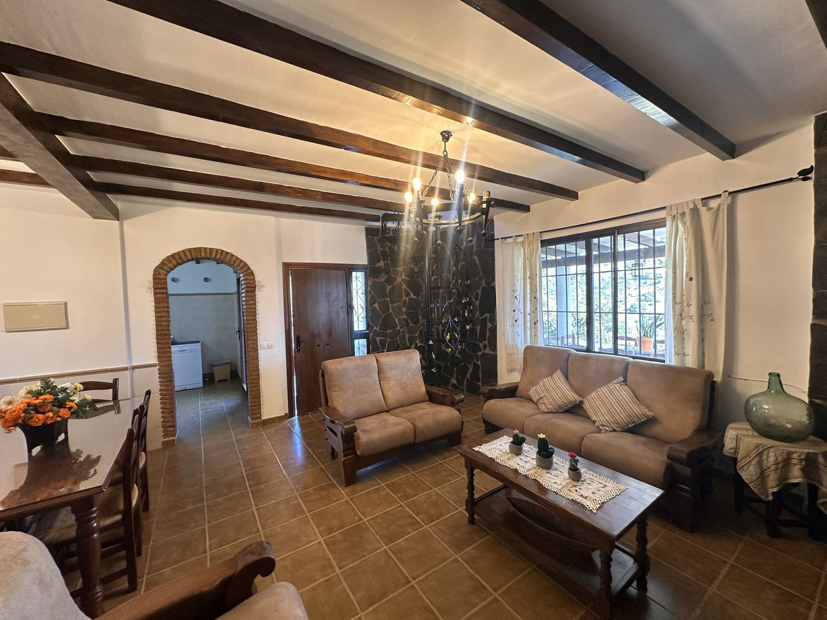 Finca - Cortijo te koop in Colmenar | 6 slaapkamers H5292196
