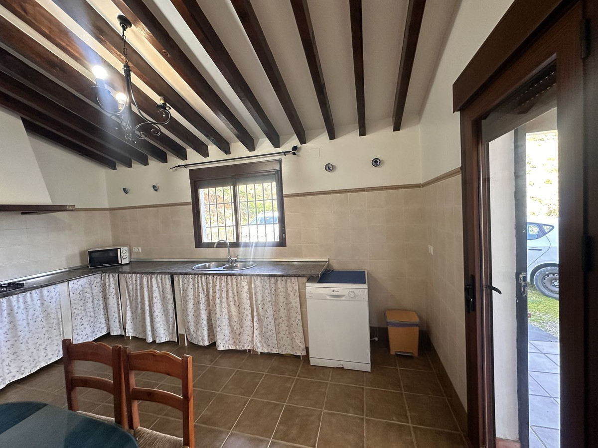 Finca - Cortijo te koop in Colmenar | 6 slaapkamers H5292196
