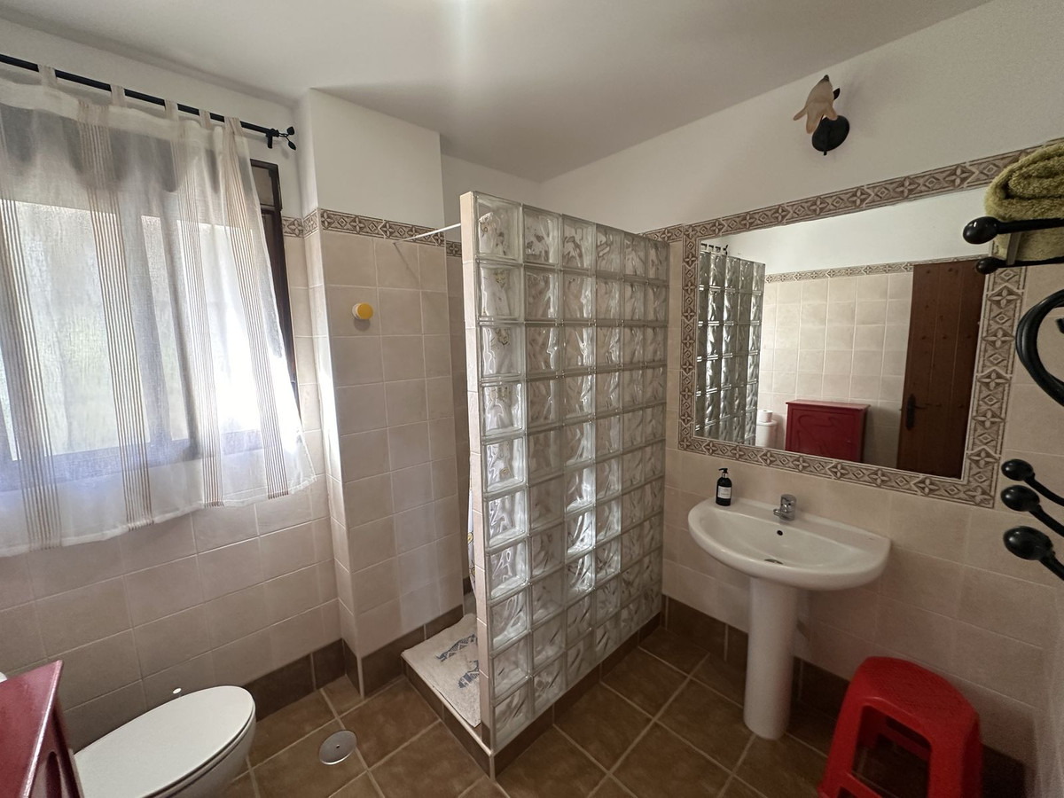 Finca - Cortijo te koop in Colmenar | 6 slaapkamers H5292196