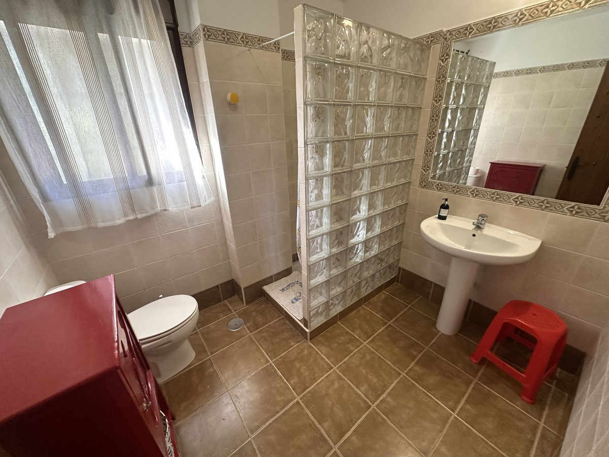 Finca - Cortijo te koop in Colmenar | 6 slaapkamers H5292196