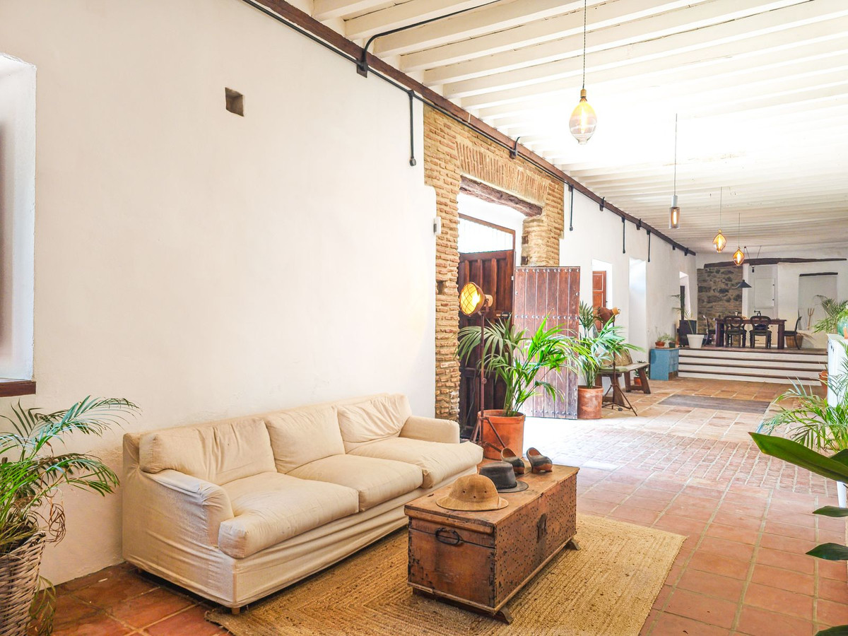 Property main view 33