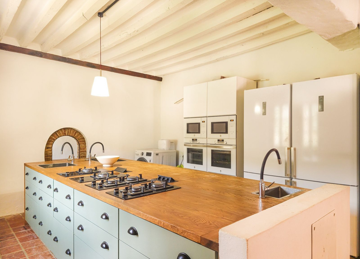 Property main view 38