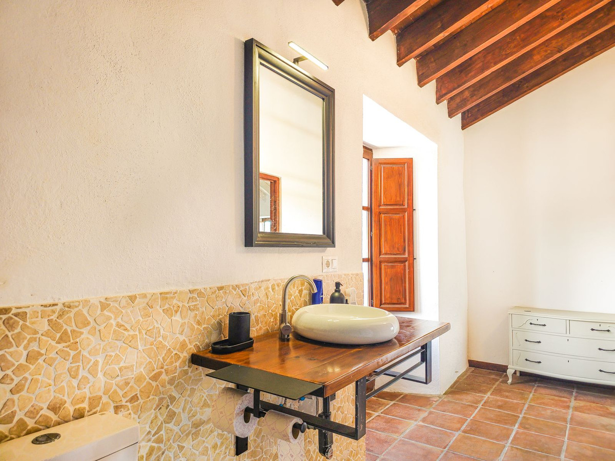 Property main view 75