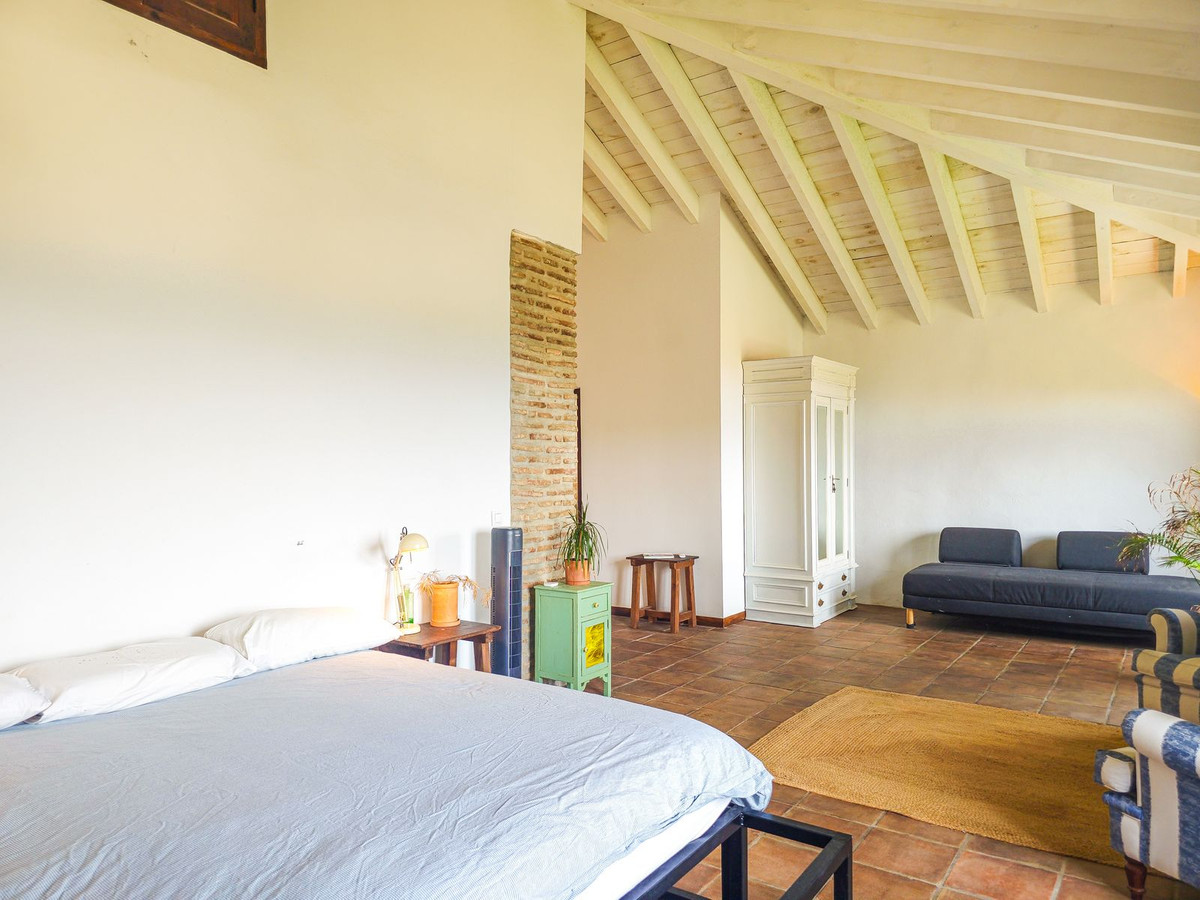Property main view 78