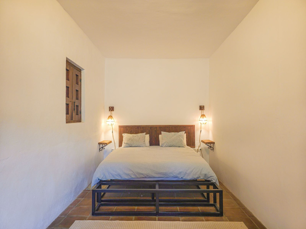Property main view 81