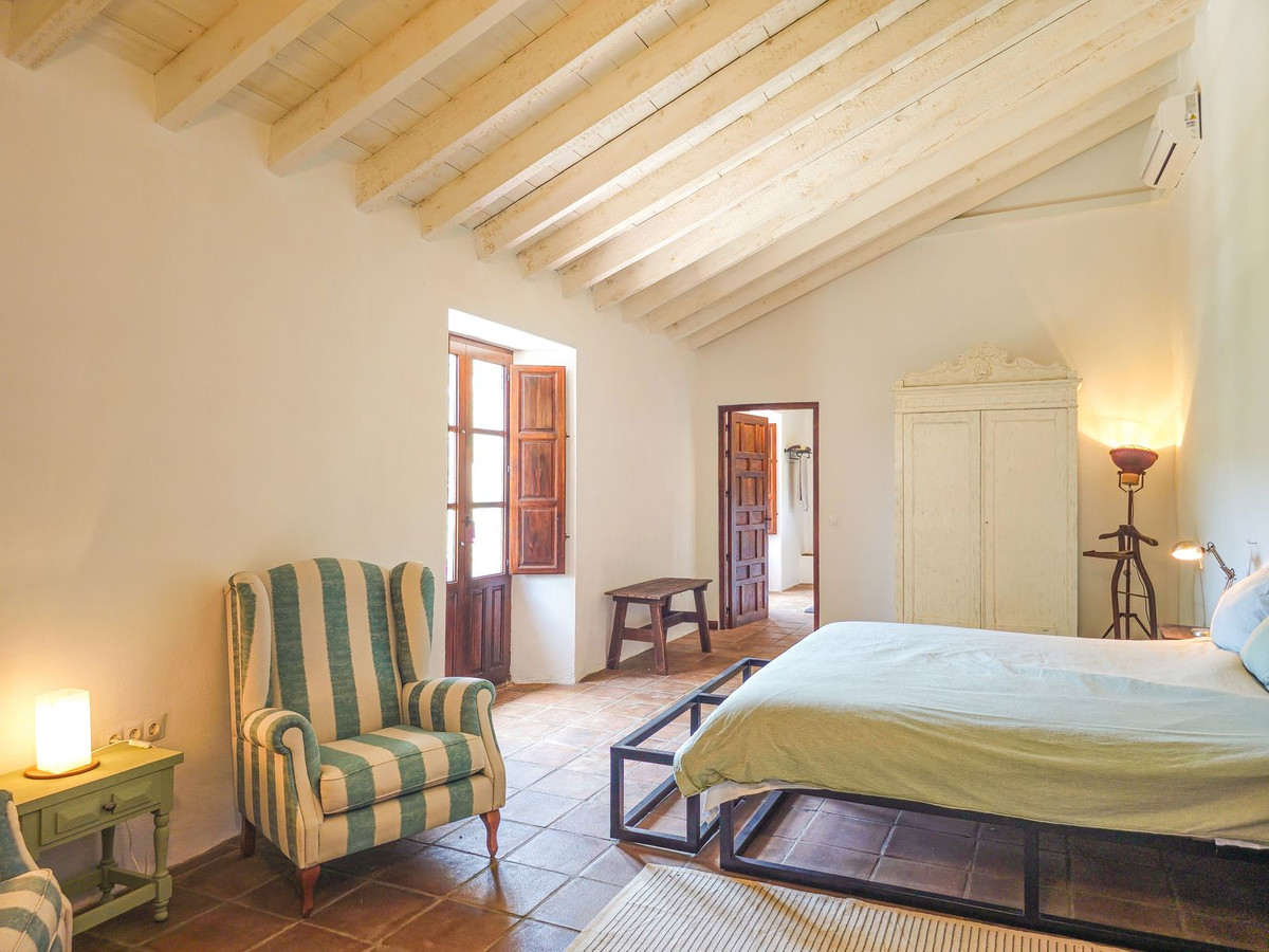 Property main view 84