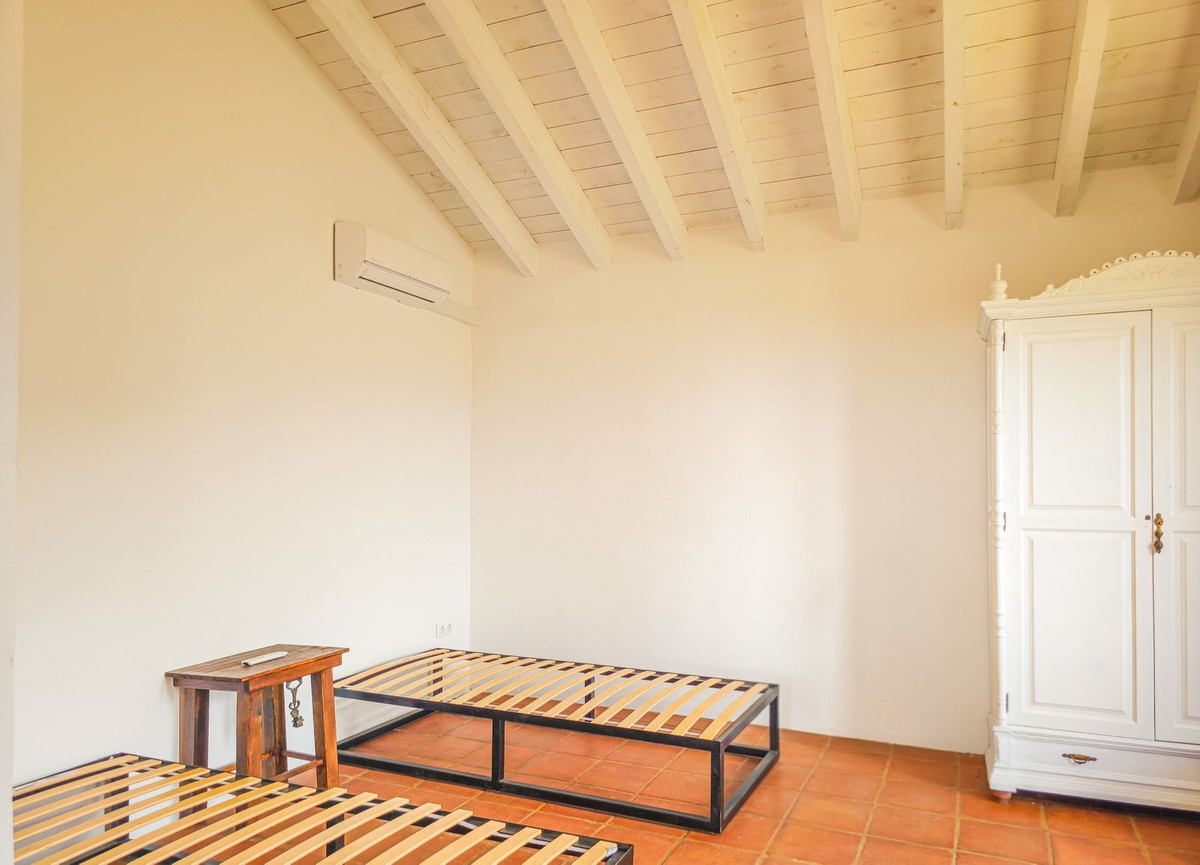 Property main view 96