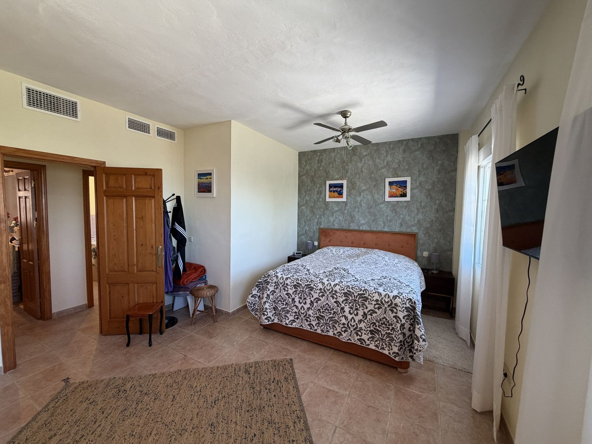 Property main view 47