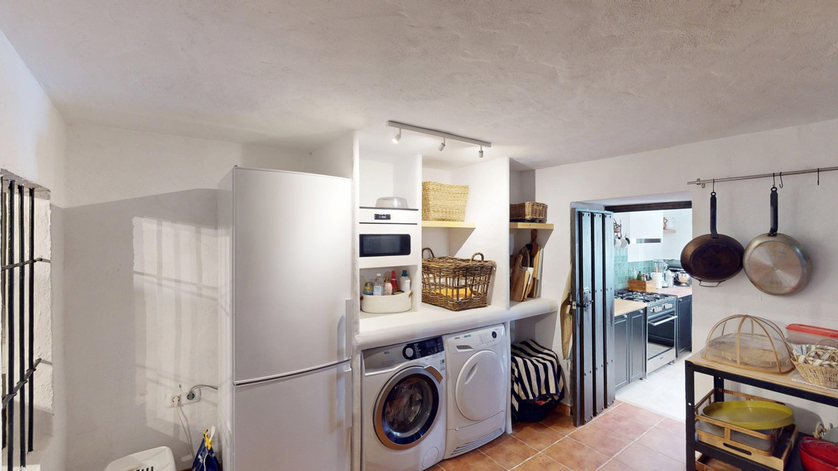 Property main view 36