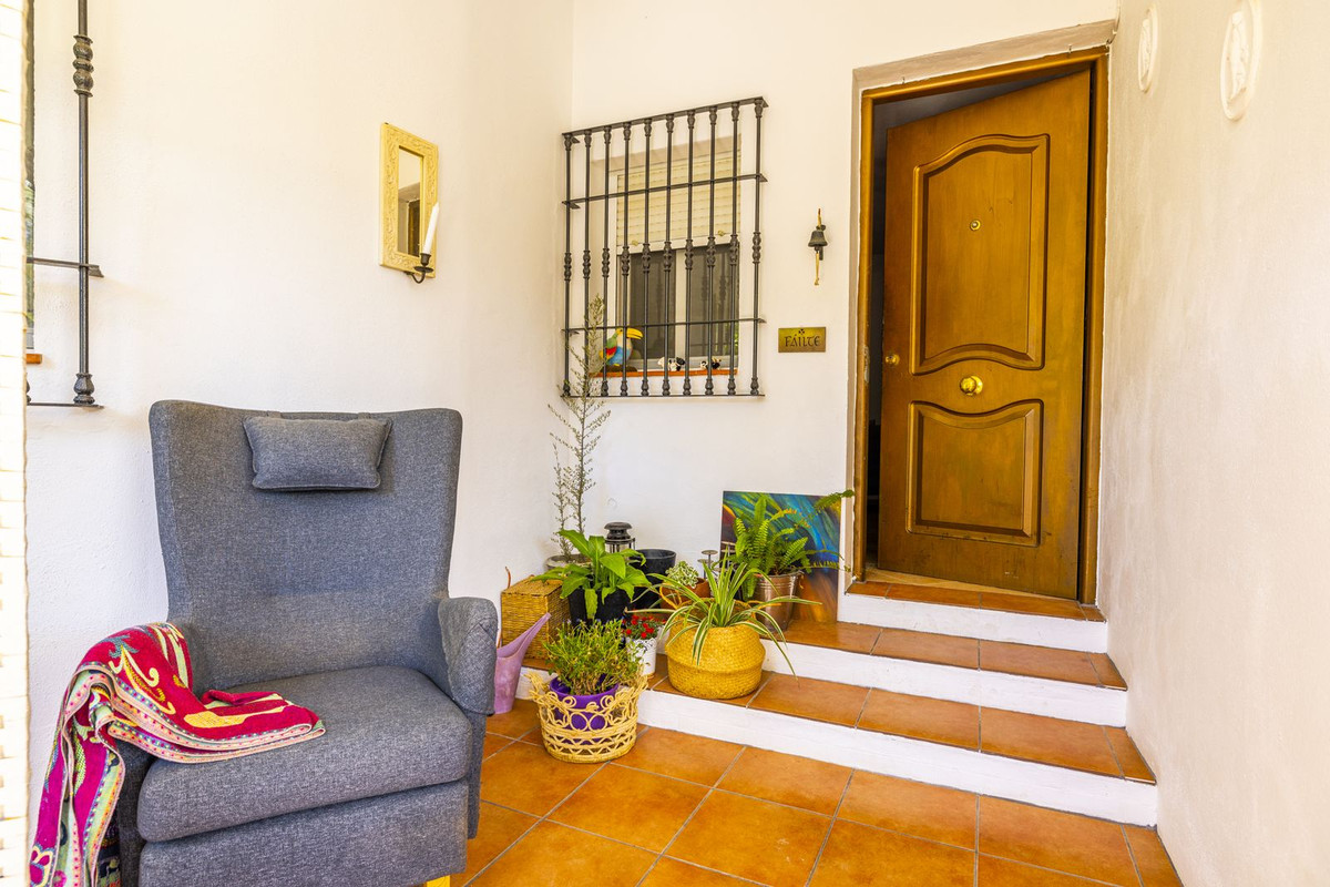 Huis te koop in Comares | 4 slaapkamers H4774069