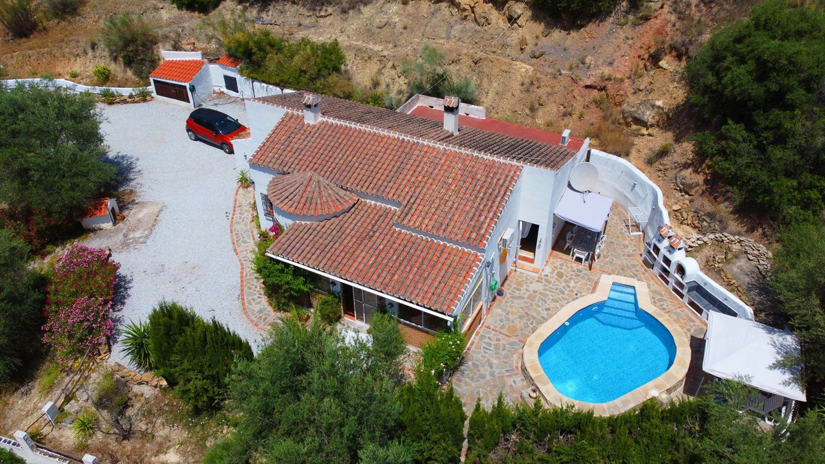 Huis te koop in Comares | 4 slaapkamers H4774069