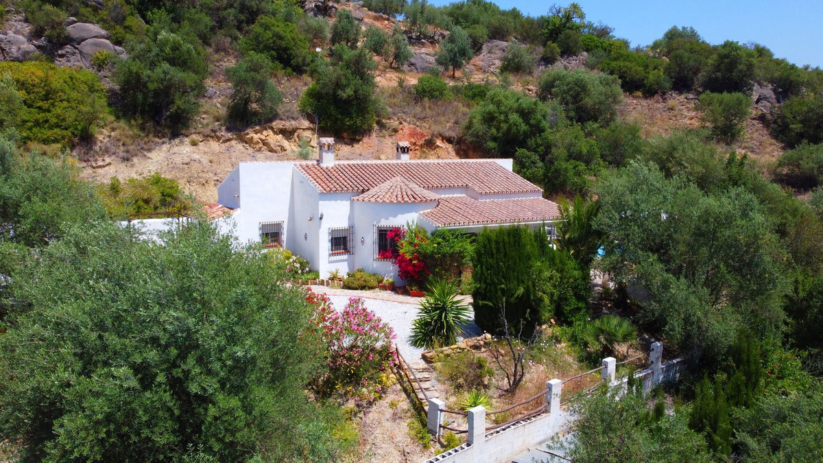 Huis te koop in Comares | 4 slaapkamers H4774069
