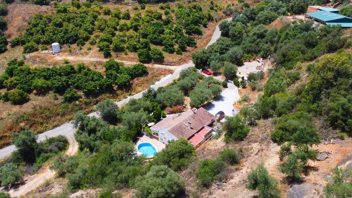 Huis te koop in Comares | 4 slaapkamers H4774069
