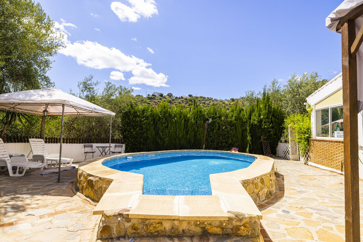 Huis te koop in Comares | 4 slaapkamers H4774069