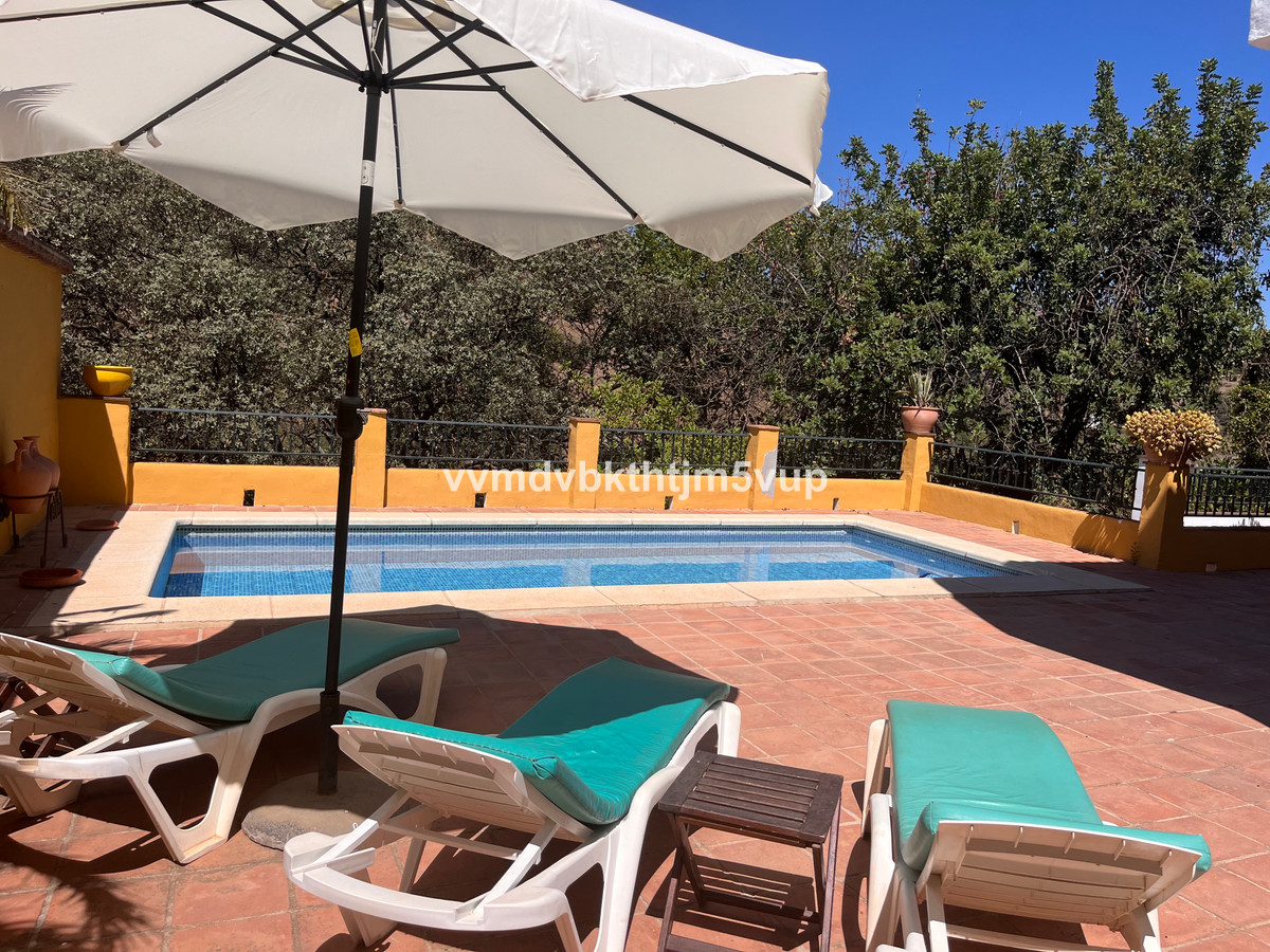 Finca - Cortijo te koop in Comares | 4 slaapkamers H4891996