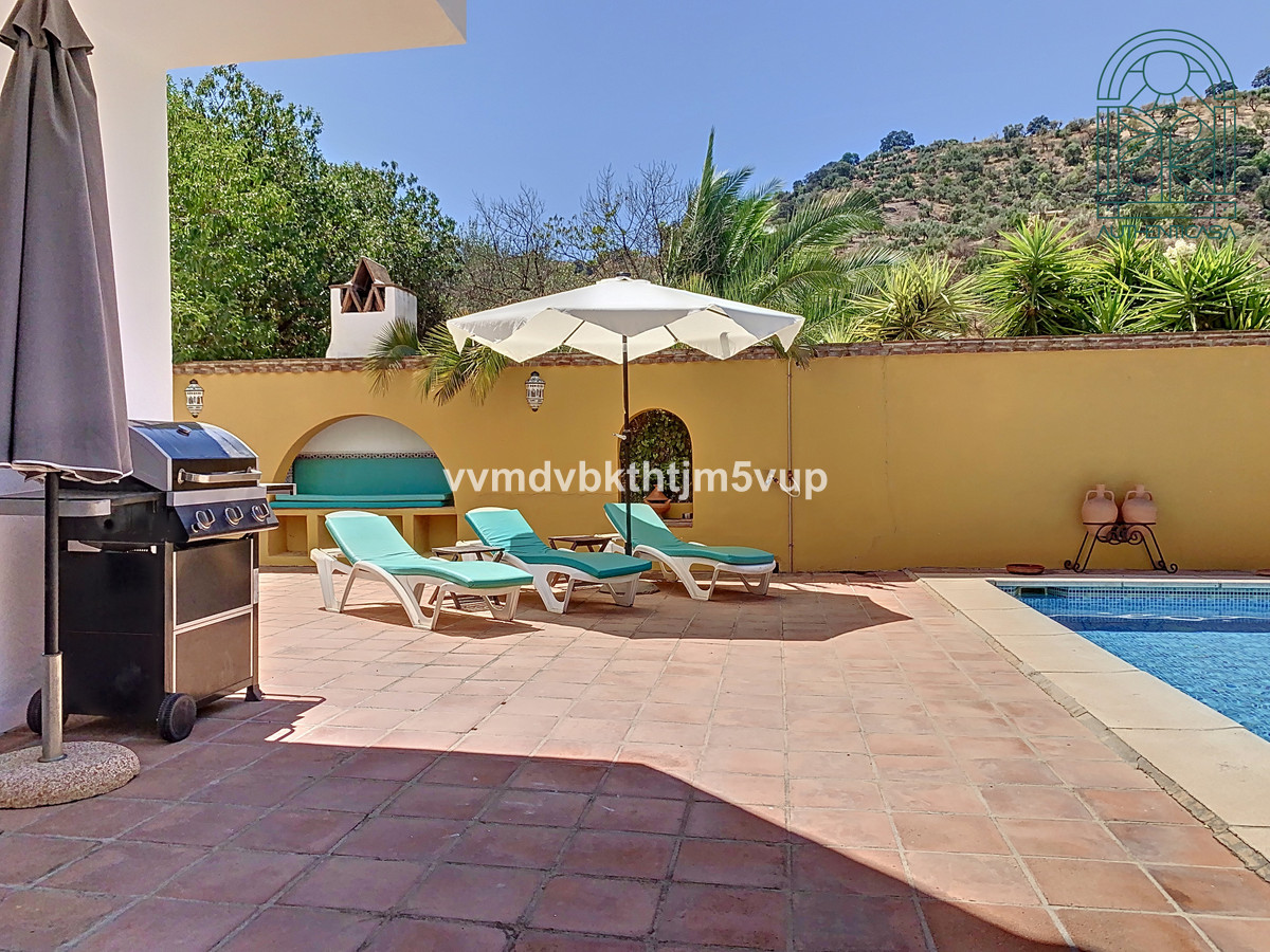 Finca - Cortijo te koop in Comares | 4 slaapkamers H4891996