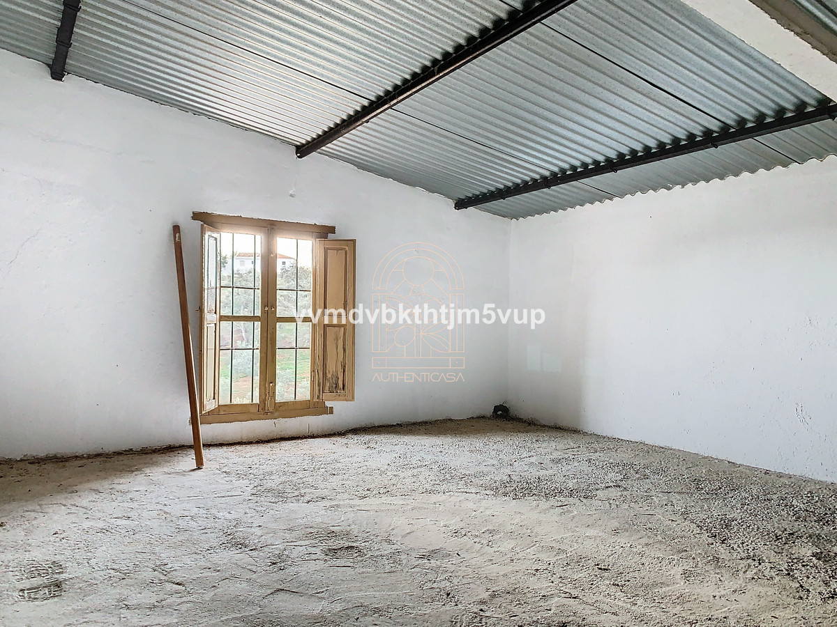 Finca - Cortijo te koop in Comares | 6 slaapkamers H4966804