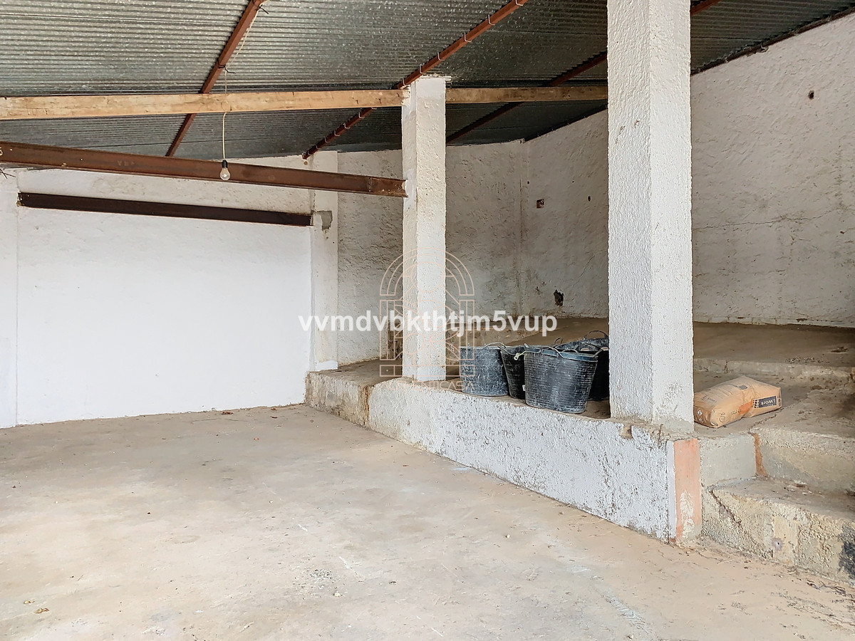 Finca - Cortijo te koop in Comares | 6 slaapkamers H4966804