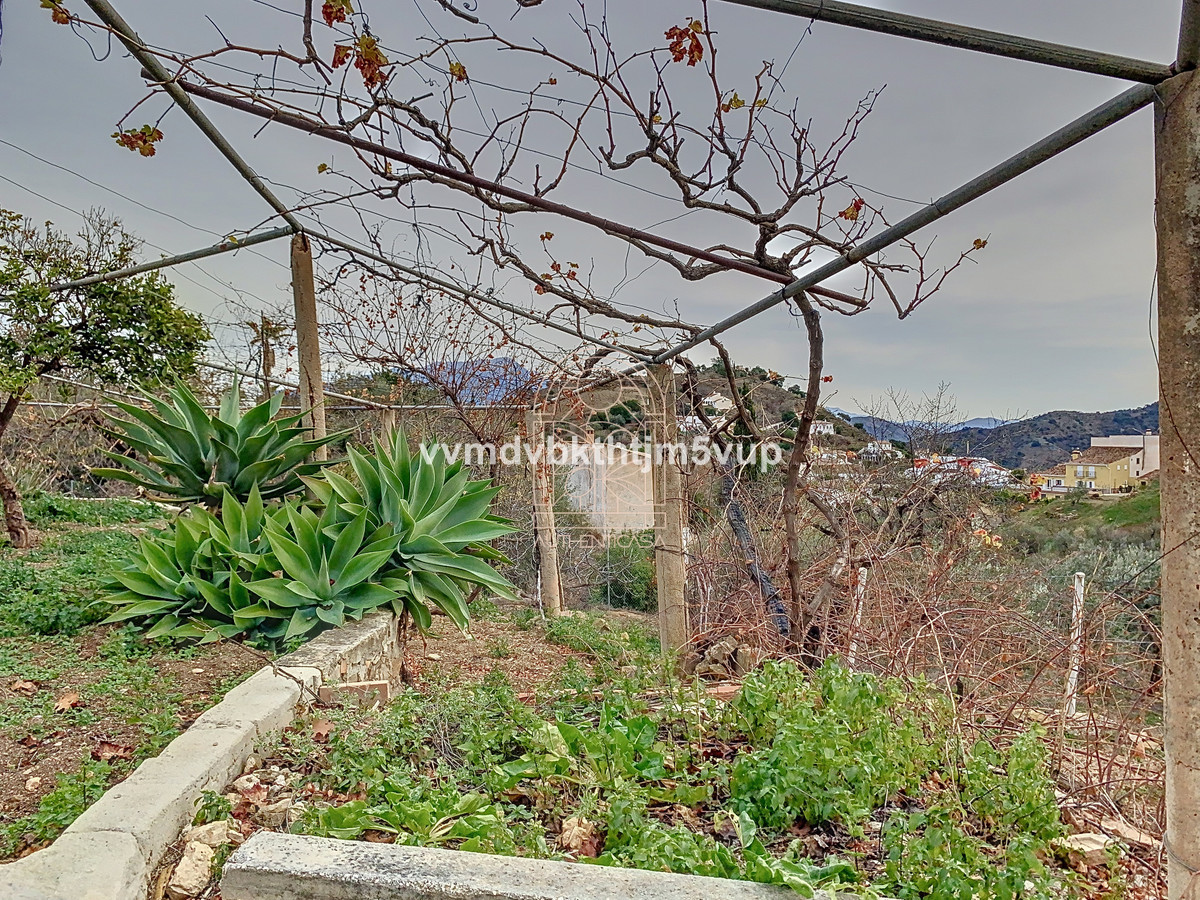 Finca - Cortijo te koop in Comares | 6 slaapkamers H4966804