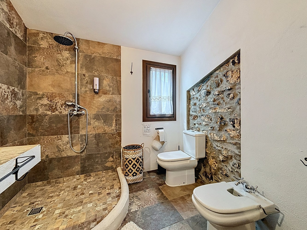 Huis te koop in Comares | 6 slaapkamers H5024692