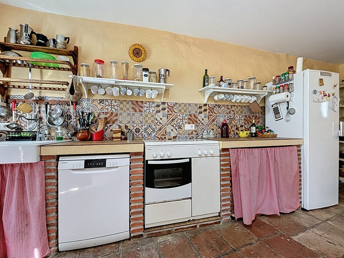Huis te koop in Comares | 6 slaapkamers H5024692