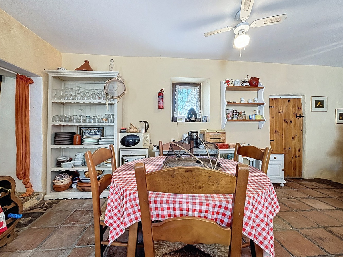 Huis te koop in Comares | 6 slaapkamers H5024692