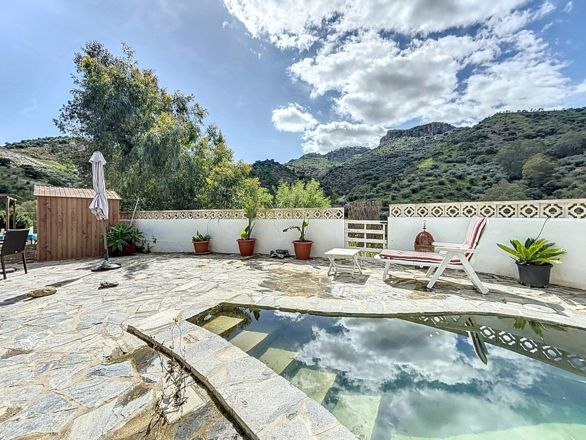 Huis te koop in Comares | 6 slaapkamers H5024692