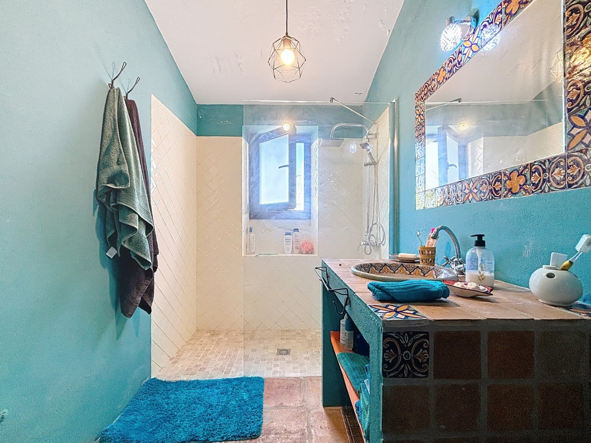 Huis te koop in Comares | 6 slaapkamers H5024692