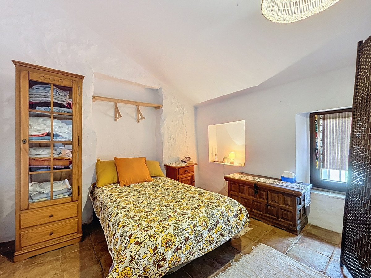 Huis te koop in Comares | 6 slaapkamers H5024692