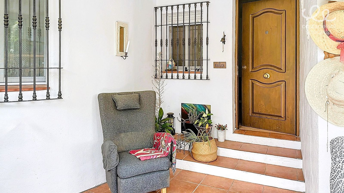 Finca - Cortijo te koop in Comares | 4 slaapkamers H5078227
