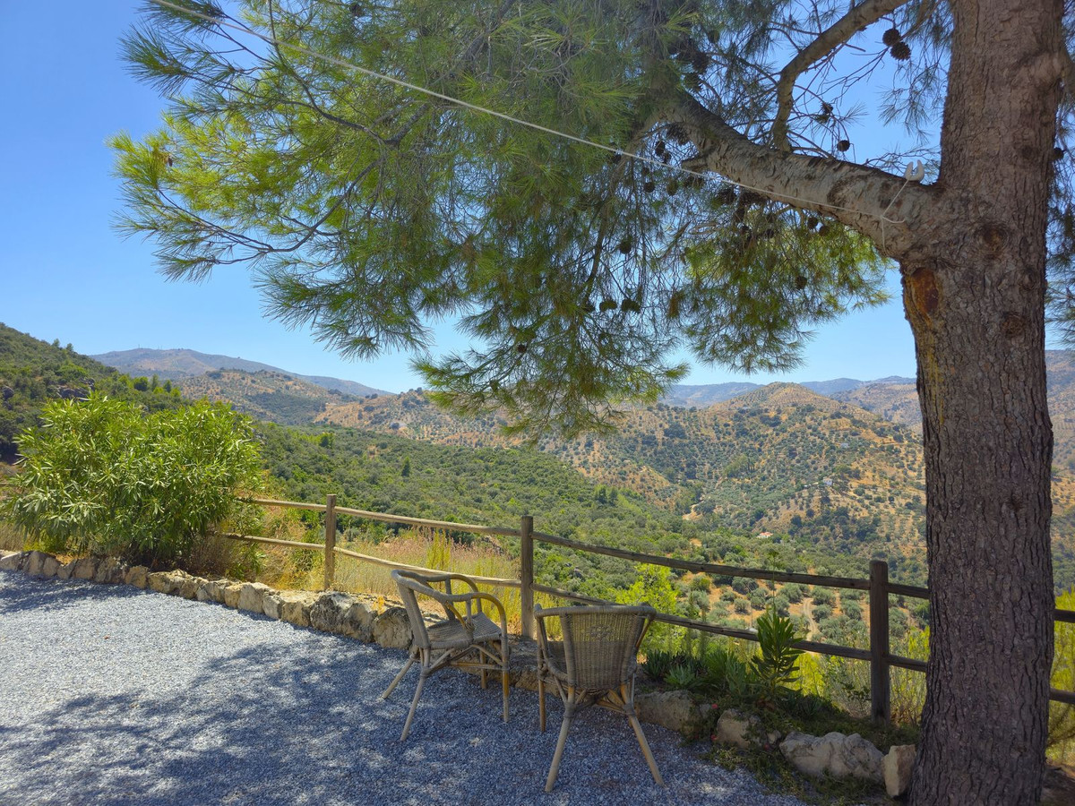 Huis te koop in Comares | 3 slaapkamers H5129890