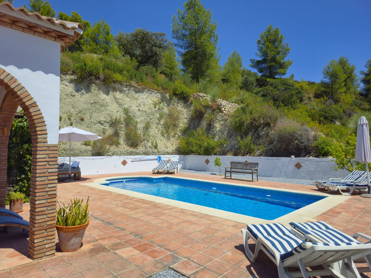 Huis te koop in Comares | 3 slaapkamers H5129890