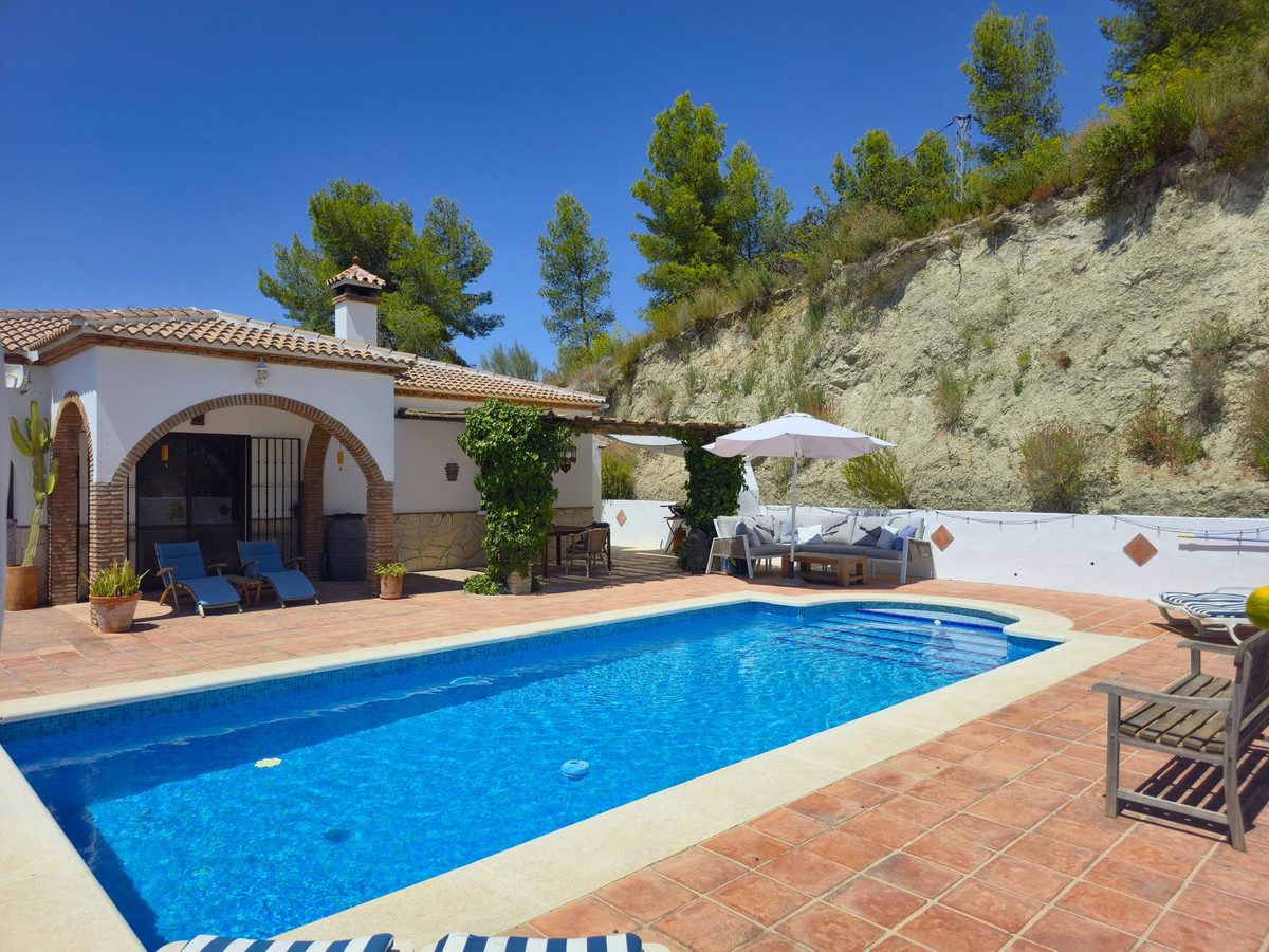 Huis te koop in Comares | 3 slaapkamers H5129890