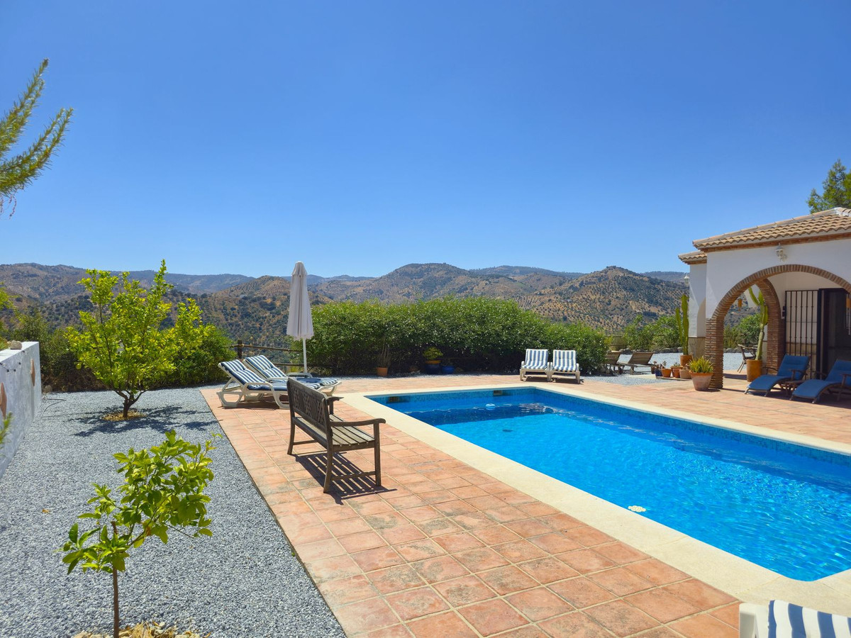 Huis te koop in Comares | 3 slaapkamers H5129890