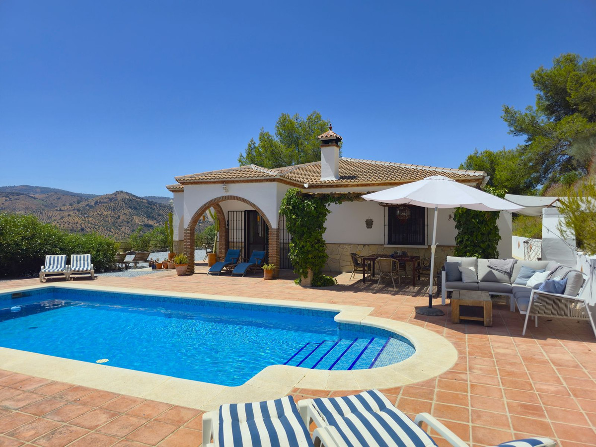 Huis te koop in Comares | 3 slaapkamers H5129890