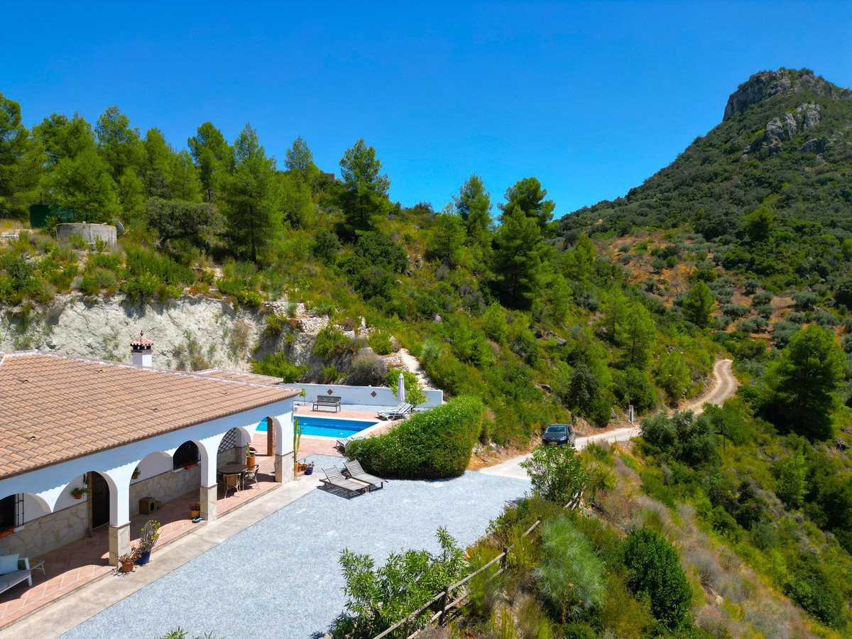 Huis te koop in Comares | 3 slaapkamers H5129890