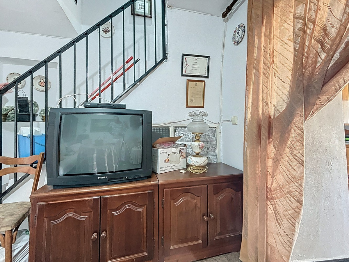 Huis te koop in Comares | 4 slaapkamers H5132677