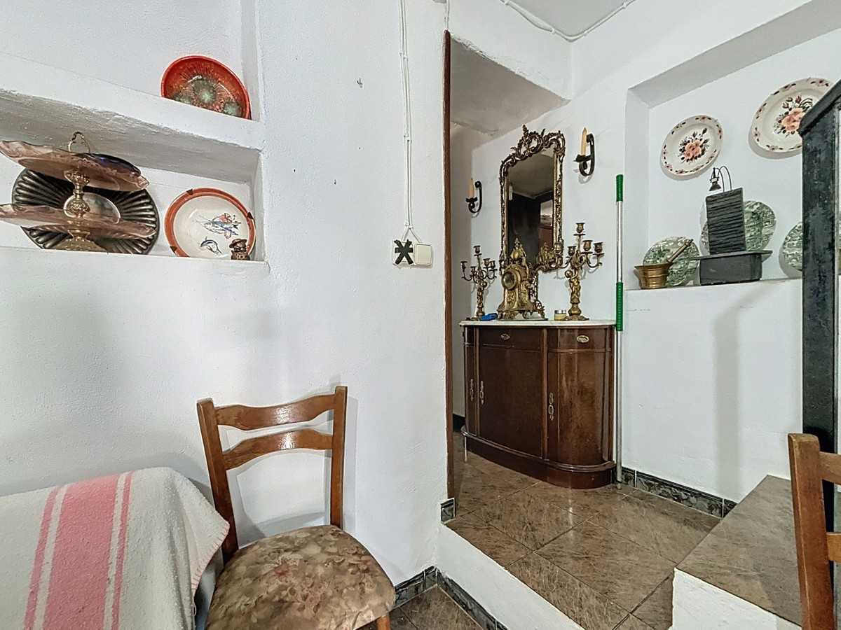 Huis te koop in Comares | 4 slaapkamers H5132677